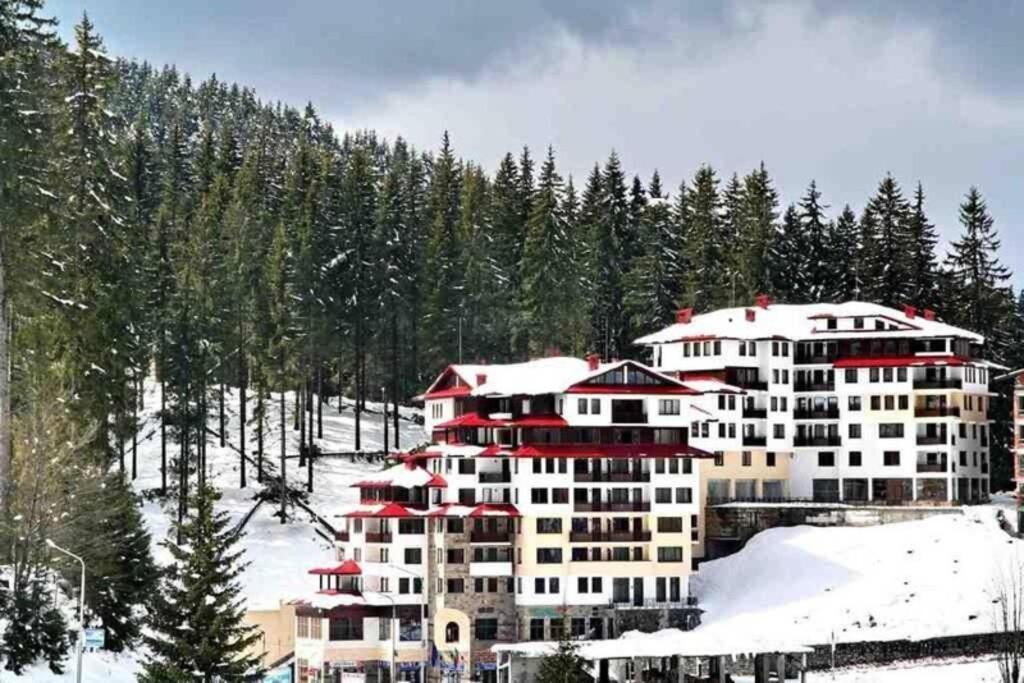 Апартамент Пампорово Палас - Pamporovo Palace Esterno foto